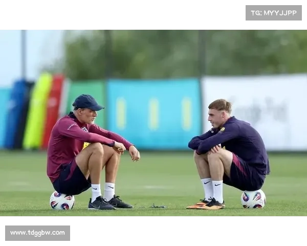 哈里凯恩首次入选英格兰国家队的时间和背景揭秘